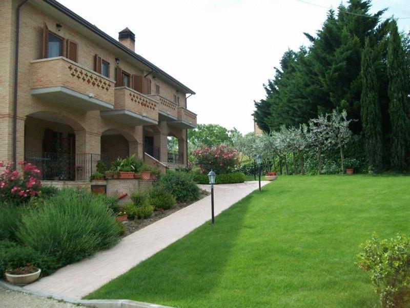 Maison d'hôtes La Collina Del Sagrantino à Montefalco Extérieur photo