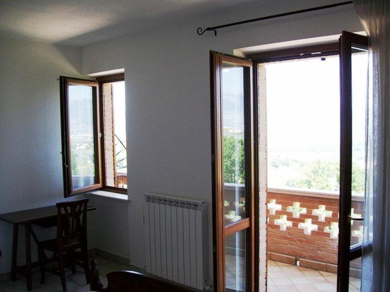 Maison d'hôtes La Collina Del Sagrantino à Montefalco Extérieur photo